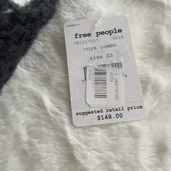 nwt FREE PEOPLE ALPINE PULLOVER SWEATER OB1217257 ONYX COMBO SIZE extra small XS - Picture 4 of 6